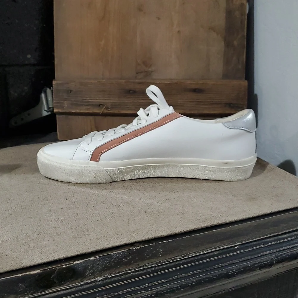 Madewell chic white